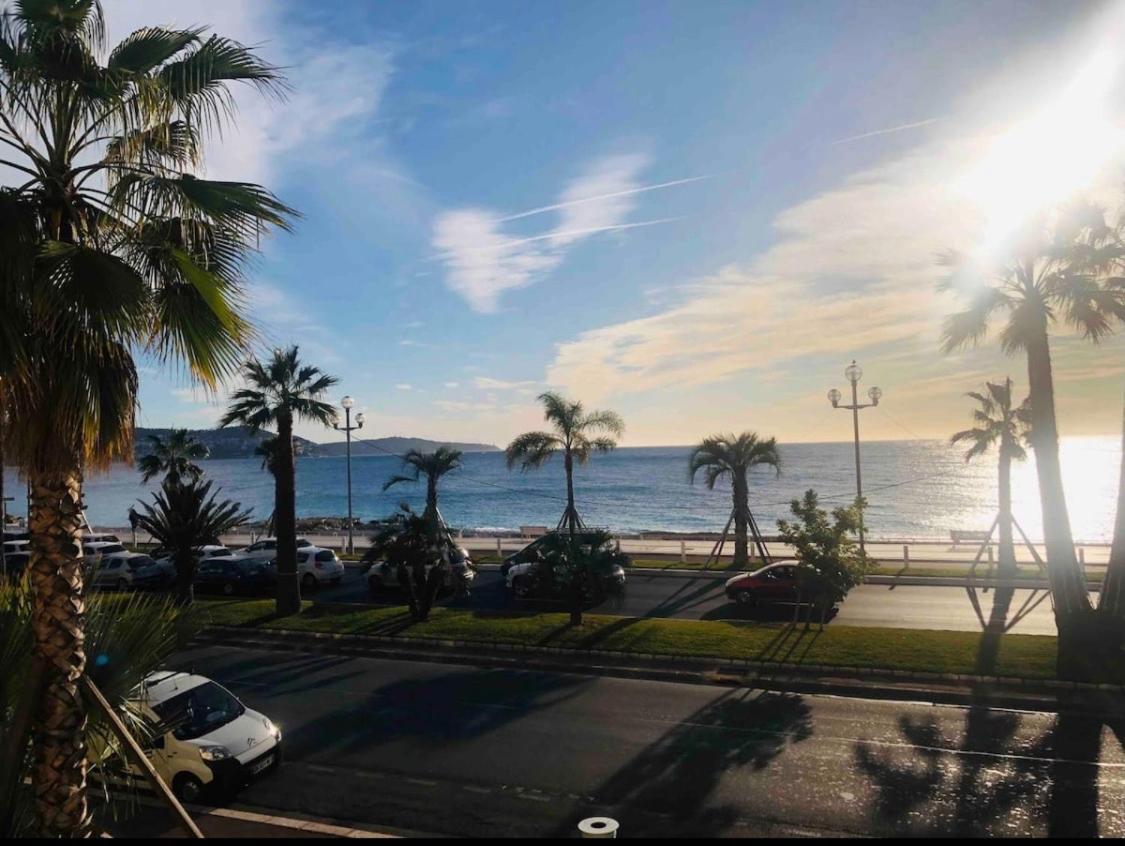 Luxe Et Charme Mediterraneen Face A La Promenade Des Anglais Nizza Exterior foto
